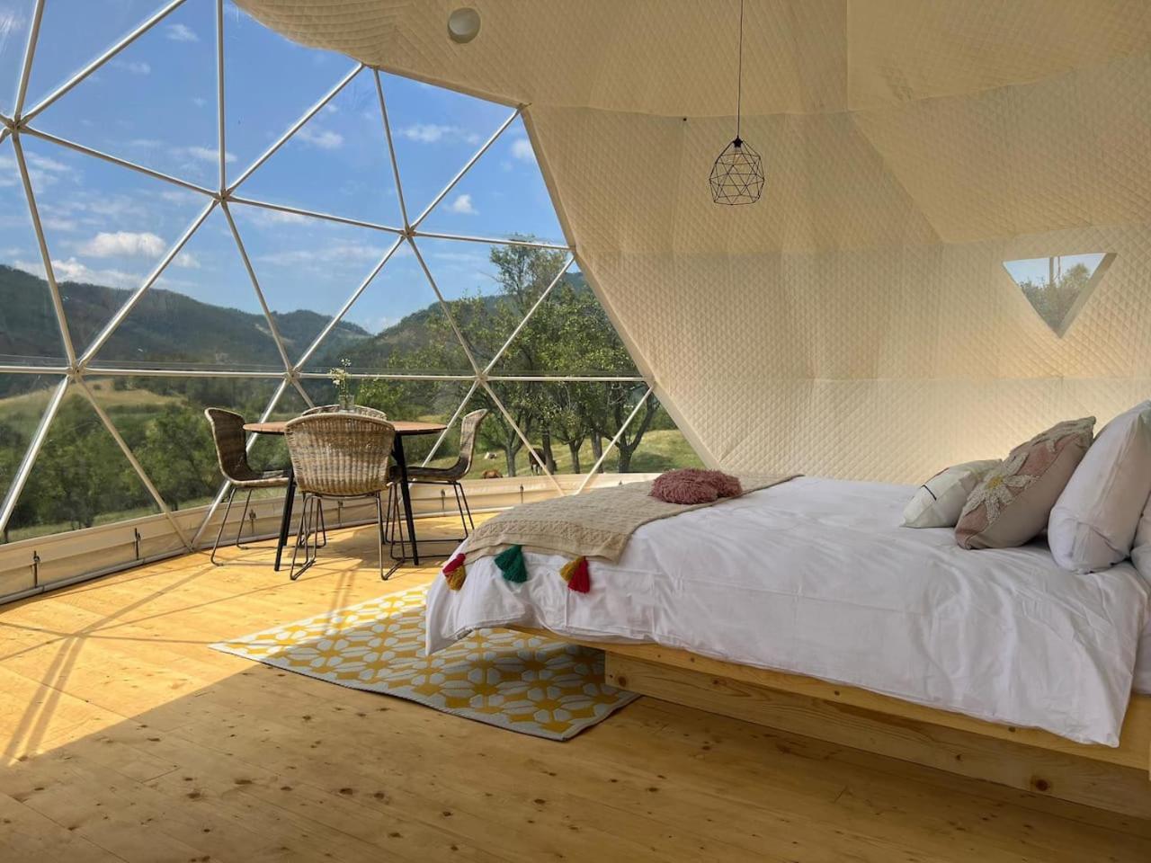 Tranquil Dome - Manta'S Retreat Glamping Cornereva Hotel Exterior photo
