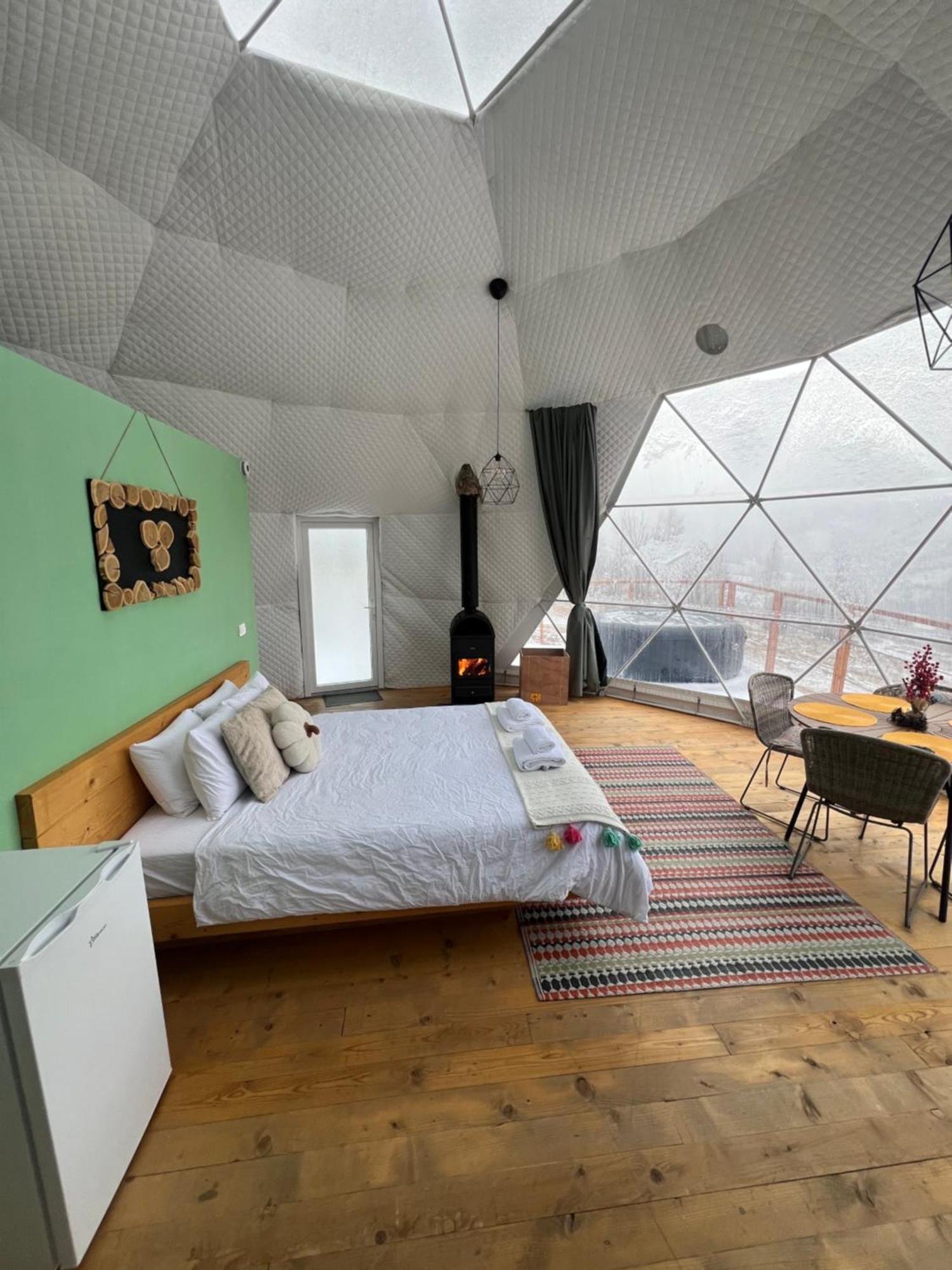 Tranquil Dome - Manta'S Retreat Glamping Cornereva Hotel Exterior photo