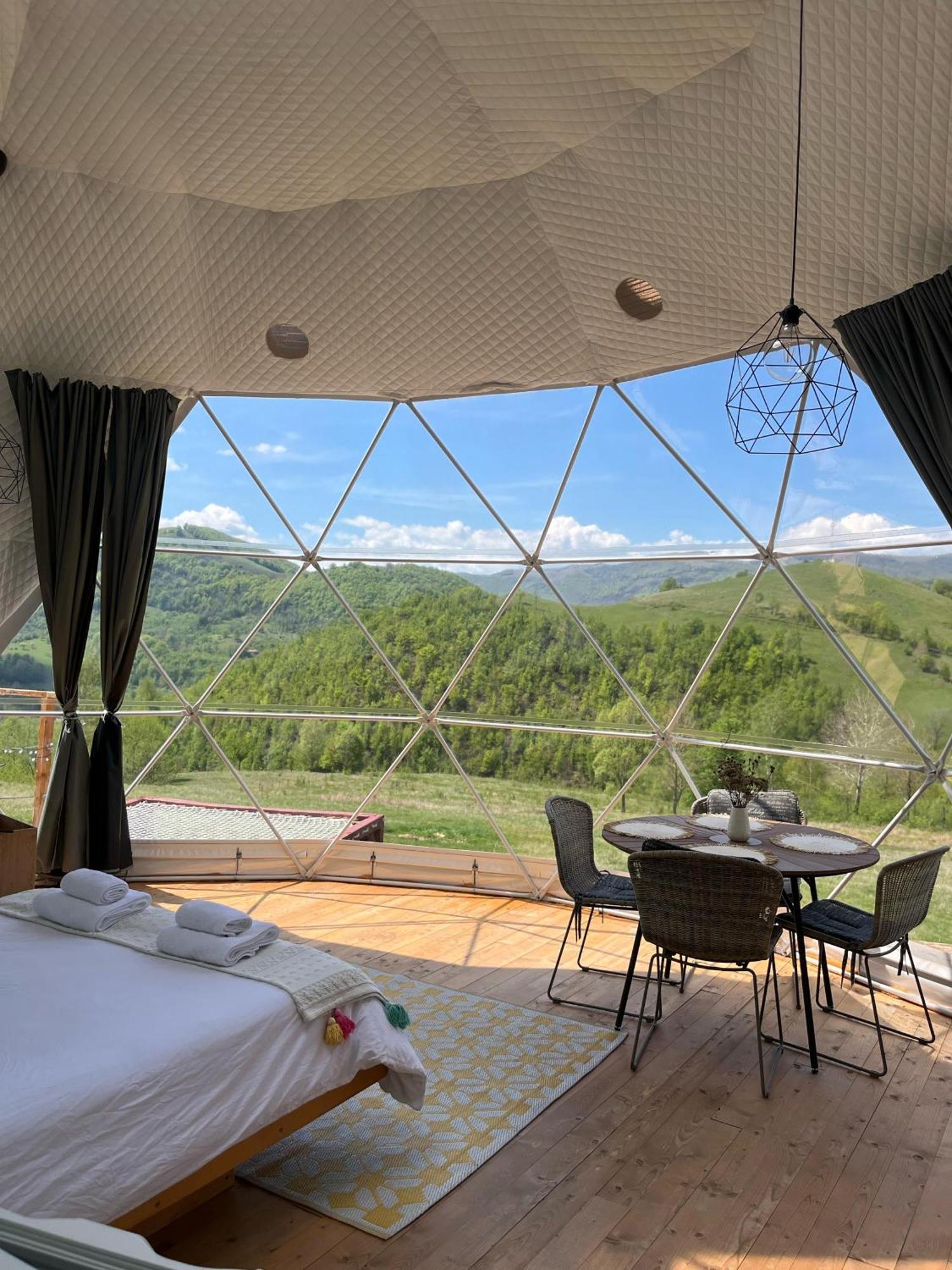 Tranquil Dome - Manta'S Retreat Glamping Cornereva Hotel Exterior photo